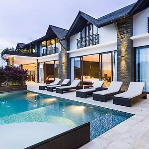 14 Palms Guest house
