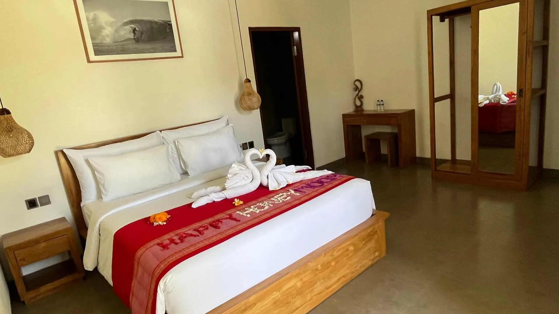 Tropical Almond Villa Uluwatu 3*,