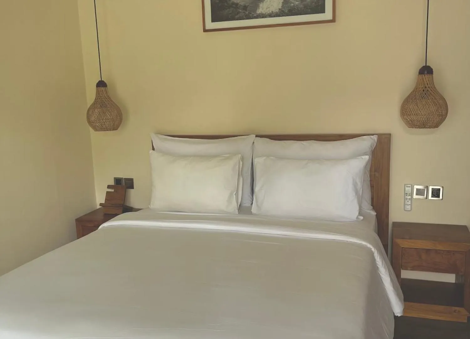 *** Hotel Tropical Almond Villa Uluwatu  Indonesia