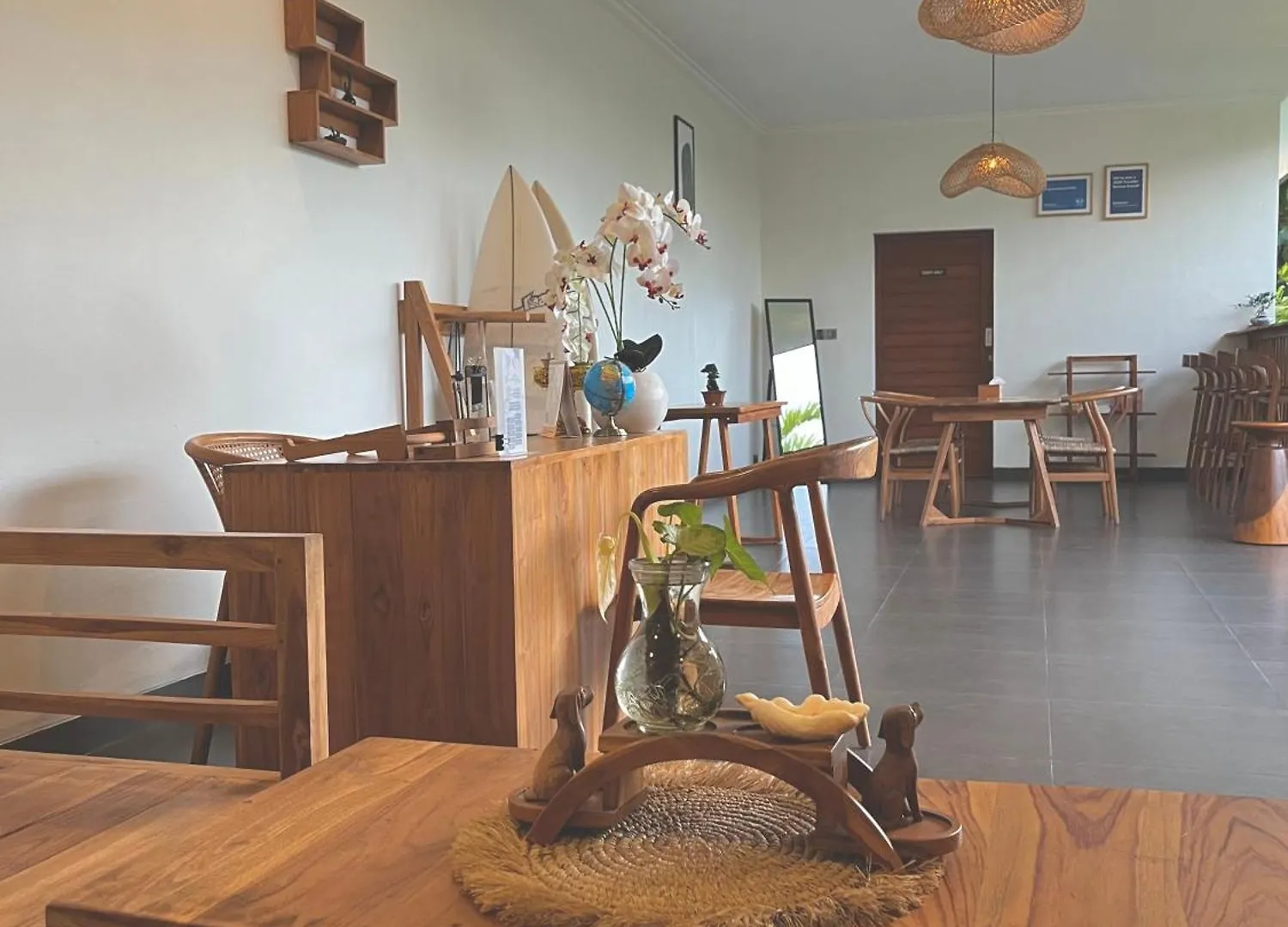 Hotel Tropical Almond Villa Uluwatu